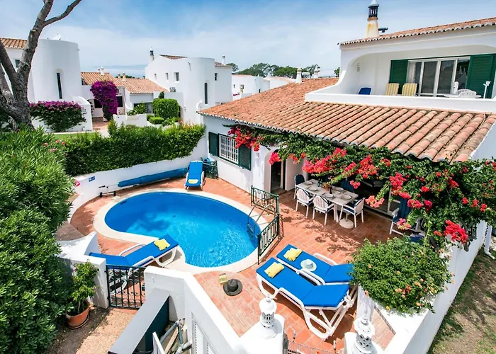 Mng Elliott49 阿尔曼萨